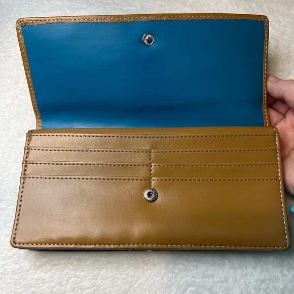 Genuine Leather Wallet - Picture 4 of 9